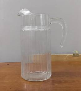 Jag arcoroc France pitcher jug