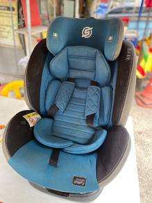 car seat and stroller 