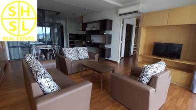 Condominium For Rent in Bay 21