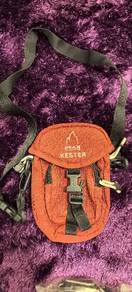 Peak Kester Slim Bag