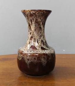 Vintage Fosters pottery vase