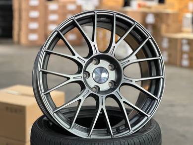 NEW 18 Enkei PFM1 Japan Rim GR Yaris Civic HRV CX5