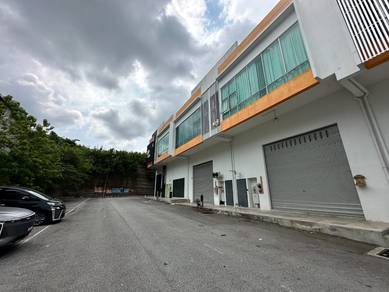 Warehouse / Factory For Rent in Puchong,SGR