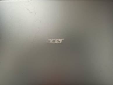 Acer Aspire 5 laptop (97% Like New)