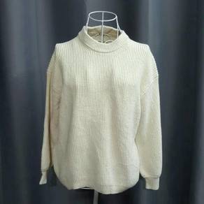 GU by Uniqlo Knitted Sweater