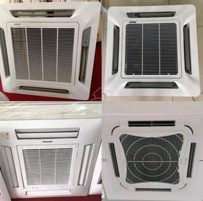 Daikin ceiling cassatte aircond V183