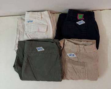 Cargo Pant sz 28 Combo.:..
