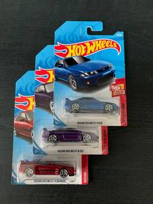 Hot Wheels Nissan Skyline GT-R R33 Set