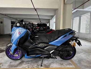Yamaha XMAX