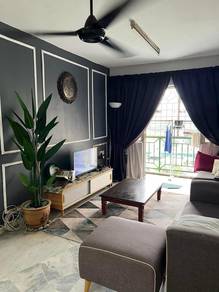 Condominium For Rent in Genting Court Condominium