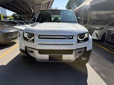 Land Rover Defender 110S P300 in Cheras, KUL