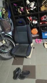 kusyen kereta savvy good condition 