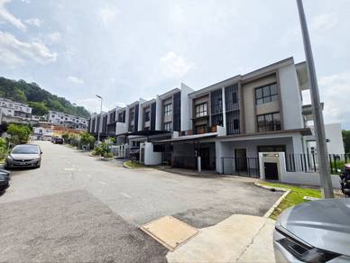 3-storey Terraced House For Sale in Ampang,SGR