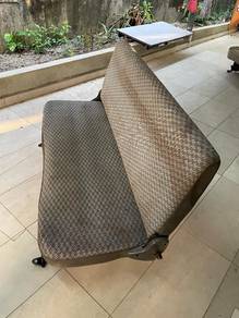 Nissan vanette seats