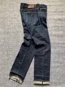 Uniqlo S001 Jeans Kepala Kain