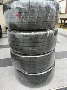 tyre good year 235/40/18