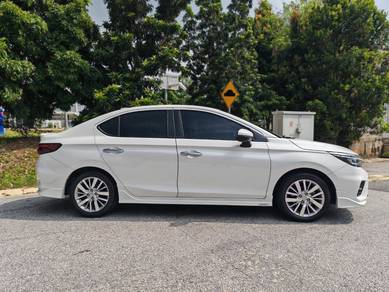 Honda City V in Damansara, KUL