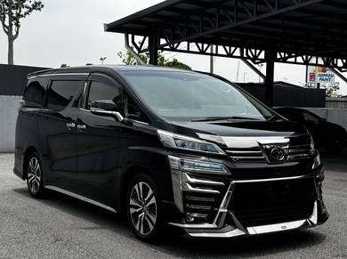 Toyota Vellfire V L in Puchong, KUL