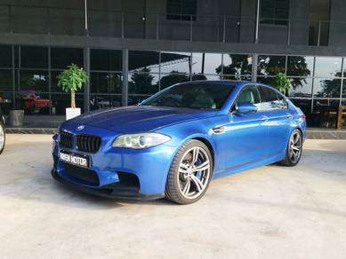 2012 BMW M5 (CBU)
