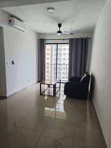 Condominium For Rent in Ideal Venice Residency