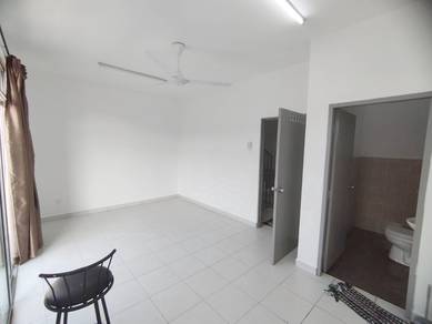 2.5-storey Terraced House For Sale in Gelang Patah,JHR