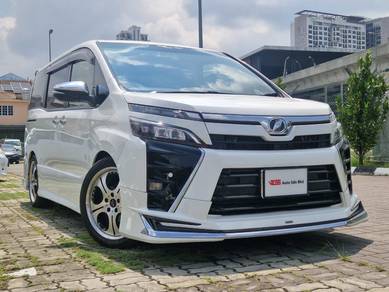 2015 Toyota Voxy ZS GS
