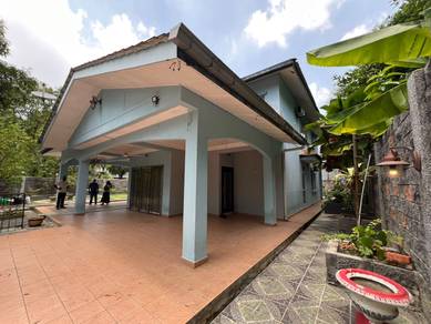 Bungalow House For Sale in Rawang,SGR