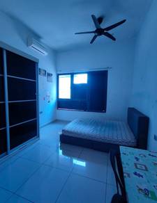 Condominium For Rent in Residence 8