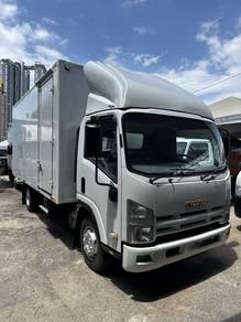 ISUZU GOLDLABEL NPR75UKH 17Feet BOX 3Ton 2015