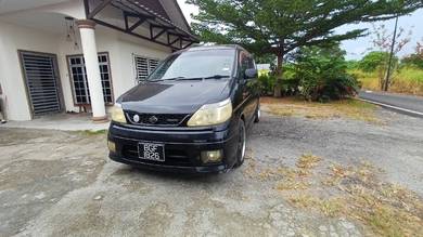 Nissan Serena HIGH-WAY STAR in Telok Panglima Garang, SGR