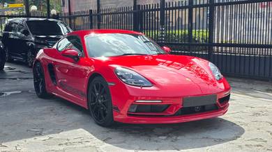 Porsche 718 CAYMAN in Damansara, KUL
