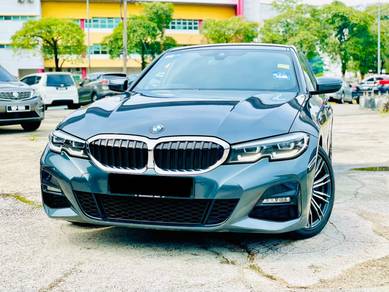 BMW 330i 30i M SPORT in Puchong, SGR