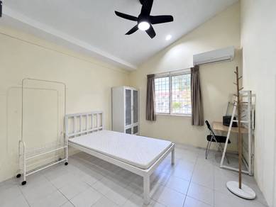 Room in Kota Kinabalu, SBH