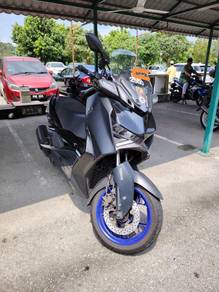 Yamaha XMAX