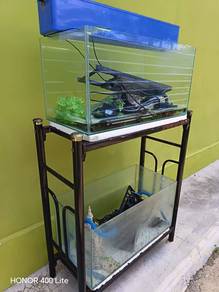 Aquarium 2 kaki dan 4 kaki