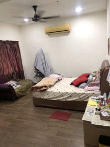 Room in Kajang, SGR