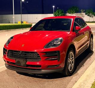 Porsche Macan in Georgetown, PNG
