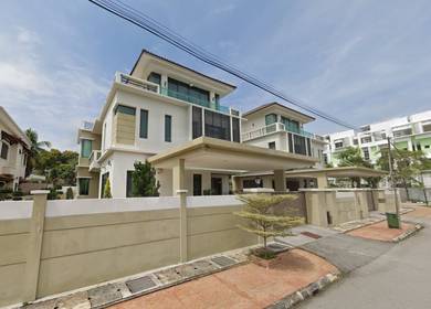 Bungalow House For Sale in Pulau Tikus,PNG