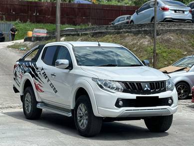 Mitsubishi Triton VGT A/T PREMIUM in Salak Selatan, KUL