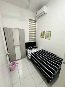 Room in Salak Selatan, KUL