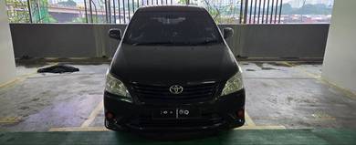 Toyota Innova E in Ampang Hilir, KUL