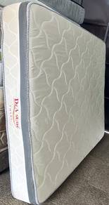 Queen Size Tebal 11inci Spring Mattress 