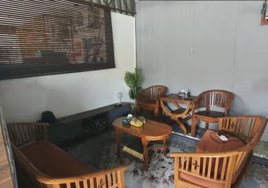Kerusi tamu Jati 