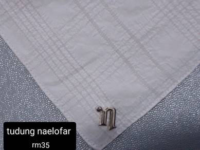 Tudung naelofar