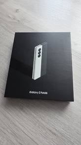 Samsung Galaxy Z Fold 6 (Great Condition) 512GB