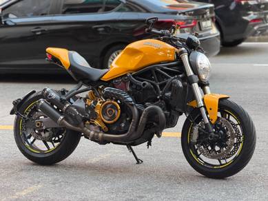 Ducati Monster 821