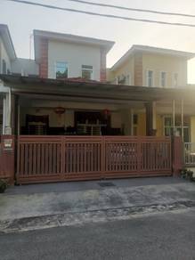 Terraced House For Sale in Lunas,KDH