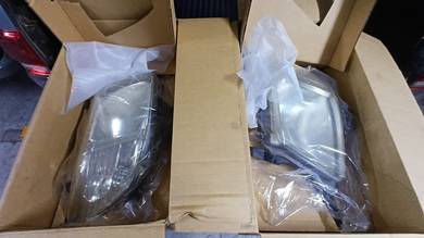 Lampu Headlight Toyota Hilux