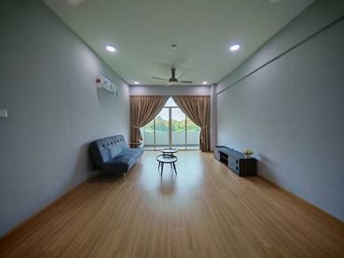 Condominium For Rent in Residensi Fantasi