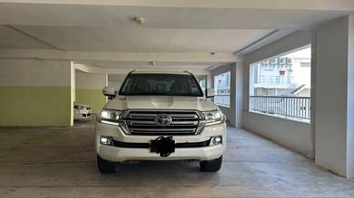 Toyota Land Cruiser ZX in Kuantan, PHG